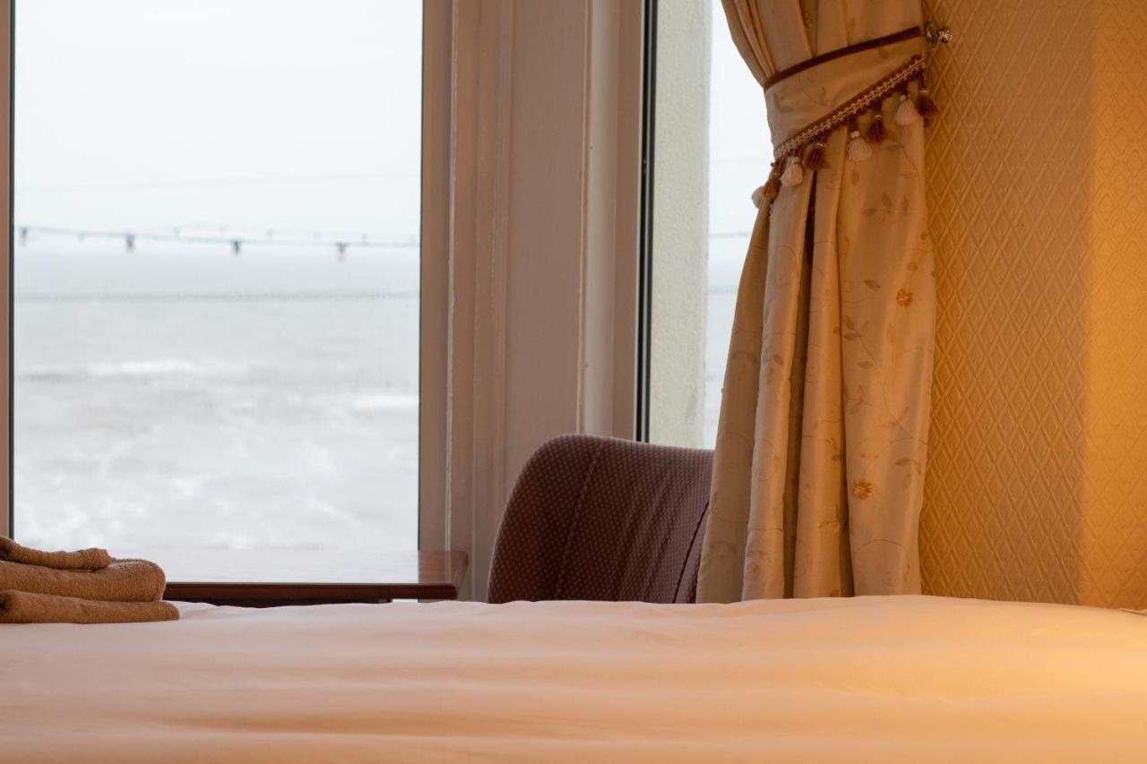 Starlux Hotel Blackpool Ngoại thất bức ảnh